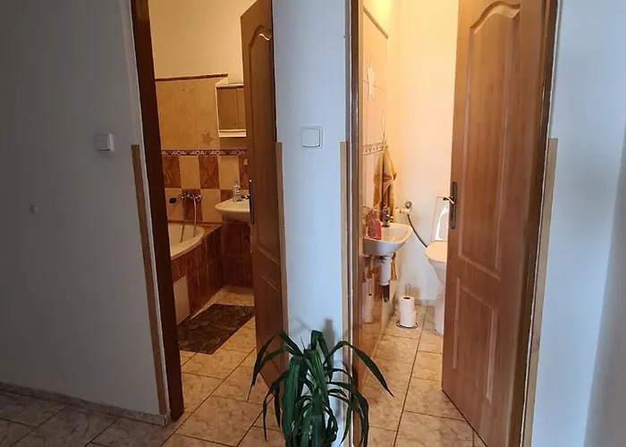 Διαμέρισμα U Akvaristy
